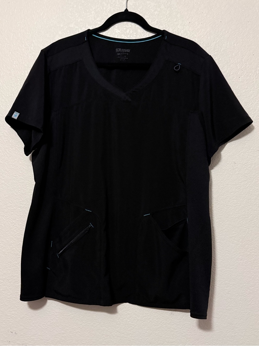 Scrubstar Black Short Sleeve V-Neck Scrub Top with Teal Trim 0257